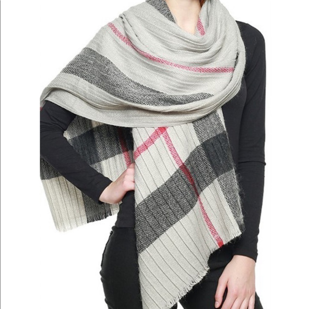 GREY plaid scarf